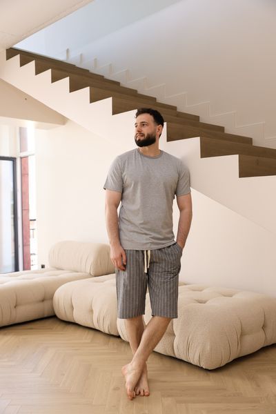 Піжама чоловіча футболка сіра меланж + шорти COTTON STRIP в лінію сірі 0936 фото