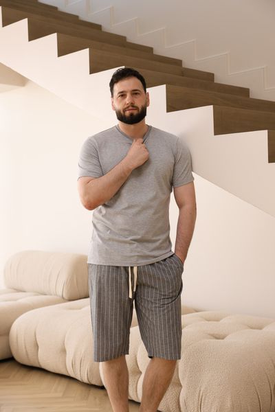 Піжама чоловіча футболка сіра меланж + шорти COTTON STRIP в лінію сірі 0936 фото