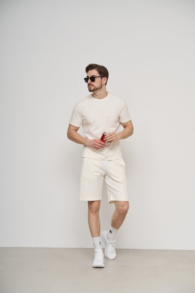 Комплект футболка + спортивные шорты мужские SUMMER молочный 05401600 фото