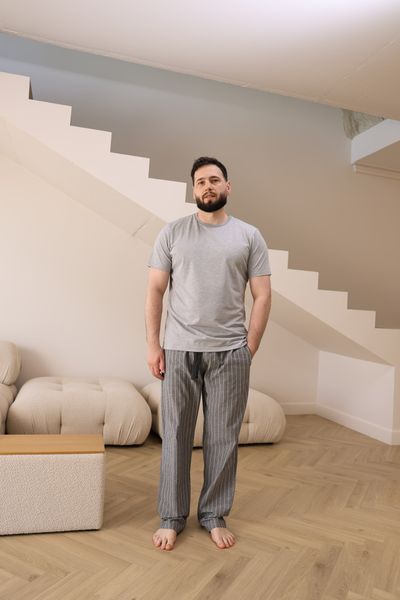 Піжама чоловіча футболка сіра меланж + штани COTTON STRIP в лінію сірі 0836 фото