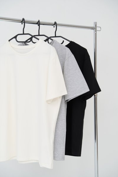 Набір футболок чоловічих COTTON BASIC 3 шт (молочна, сірий меланж, чорна) 5003-3 фото