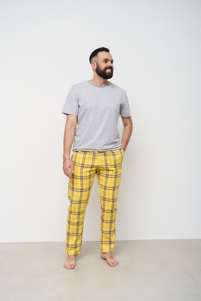 Пижама мужская футболка серая + штаны в клетку желтые 0825-2 фото