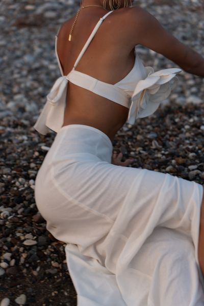 Комплект женский на лето лен топ + юбка с цветками CUBA молочный 1102 фото